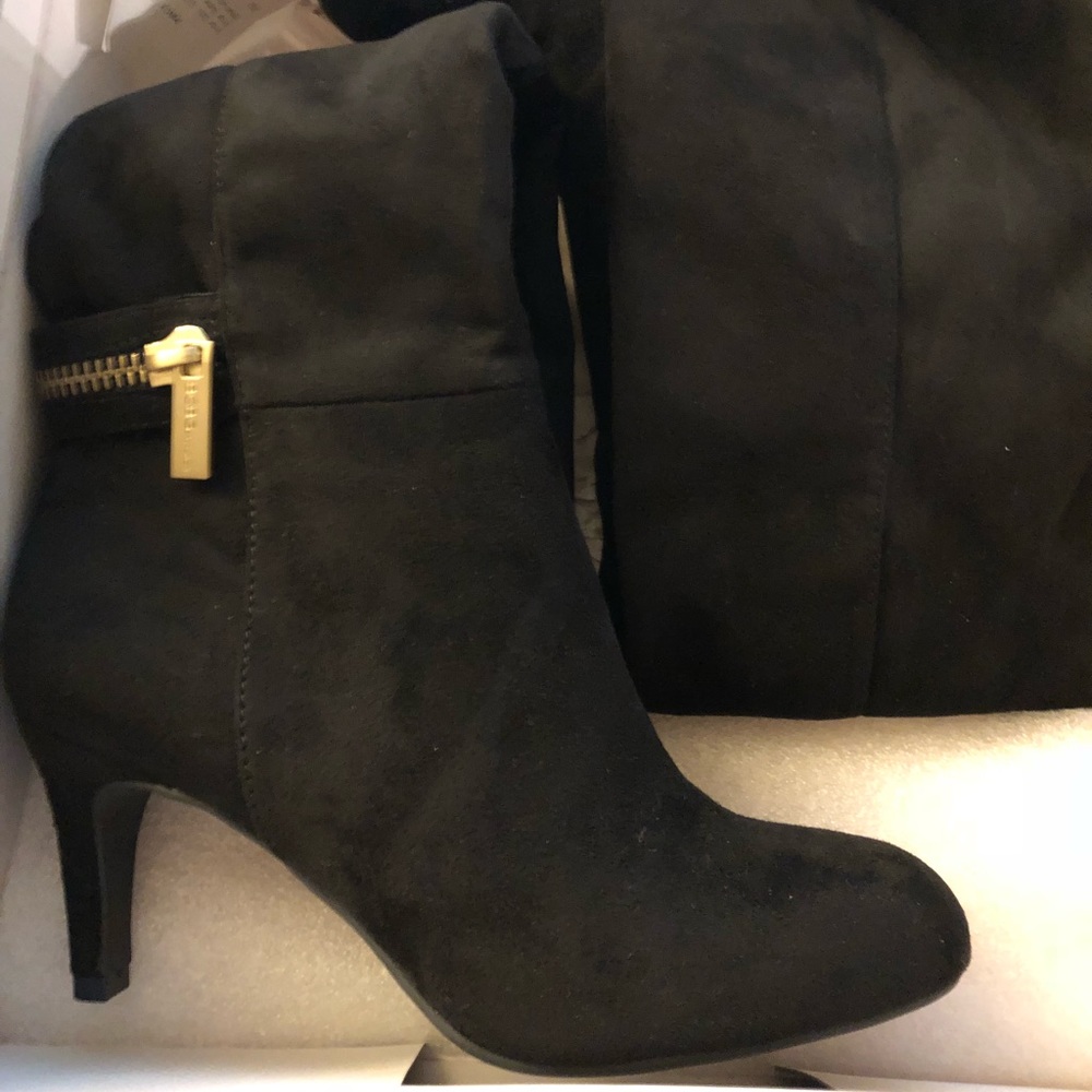 BCBG boots 6.5 - Picture 3 of 4